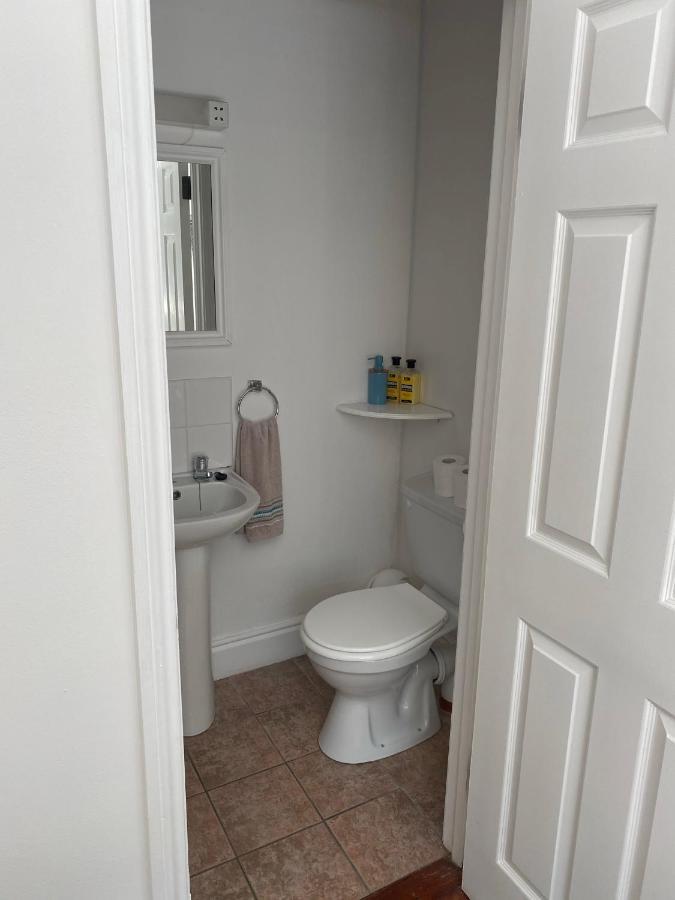 Quay Lodge Westport Extérieur photo